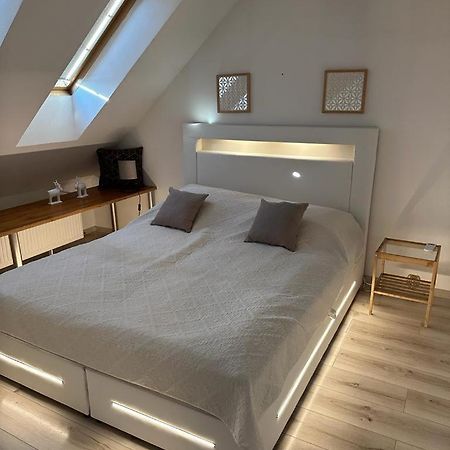 Apartament Aesthetic ตือคือ ภายนอก รูปภาพ